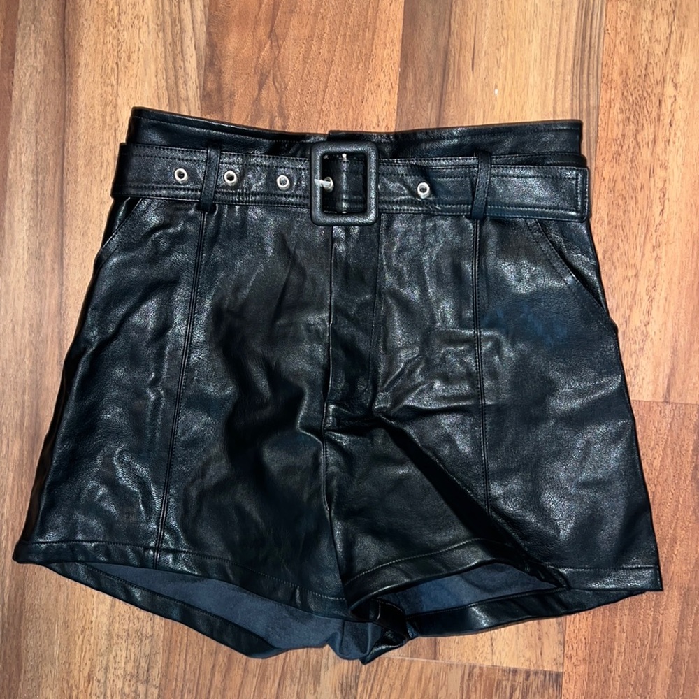 BLACK LEATHER SHORTS! Size S — NEVER WORN